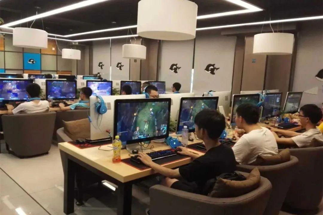 主播帝师换去哪个平台(游戏电竞周报-游戏主播帝师涉嫌偷逃税被处罚)  第5张